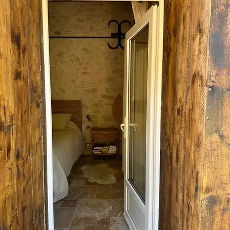 Aux Moutons Bed & Breakfast