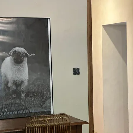 Aux Moutons Bed & Breakfast